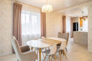  г.Старое, (153.6м.кв.)