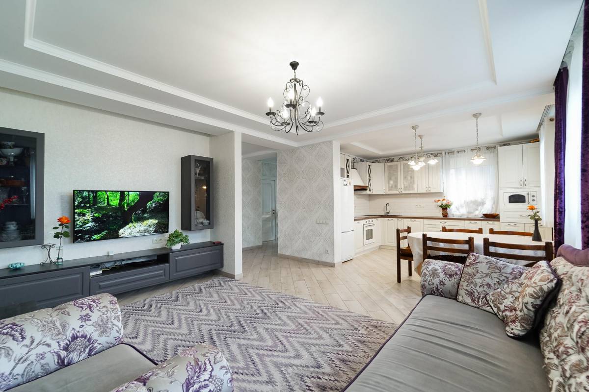  150,8м.кв., Острошицкий