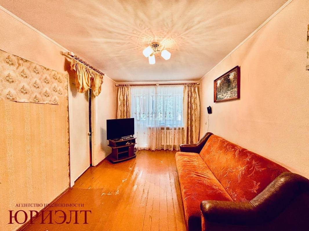  2 комнат. 5 этаж (г.Регистрация)