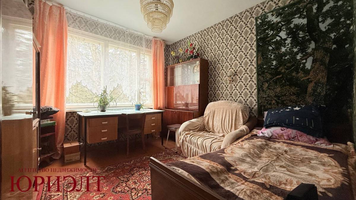  3 комнат. 2 этаж (г.Регистрация)