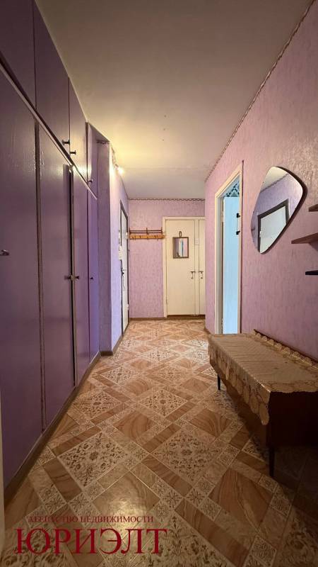  3 комнат. 2 этаж (г.Регистрация)
