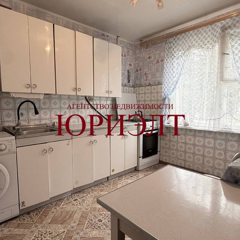  3 комнат. 2 этаж (г.Регистрация)